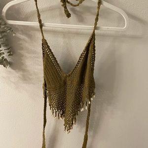 Crochet crop top with shells